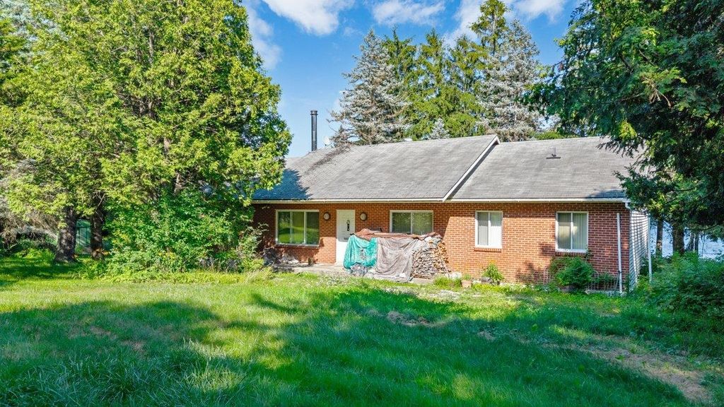 478 Jordan Point, Isle La Motte, VT 05463