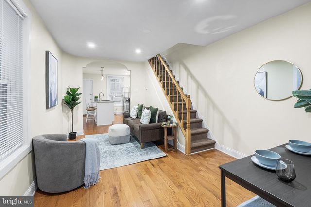 1178 S DARIEN ST, Philadelphia, PA 19147