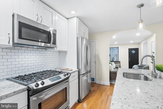 1178 S DARIEN ST, Philadelphia, PA 19147