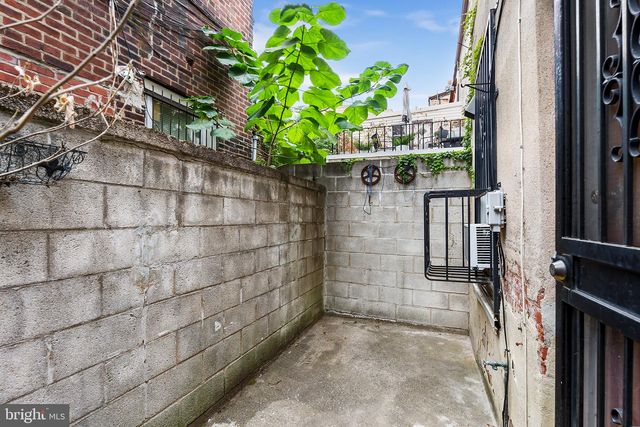 1178 S DARIEN ST, Philadelphia, PA 19147