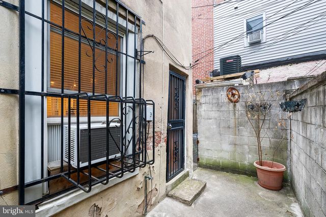 1178 S DARIEN ST, Philadelphia, PA 19147