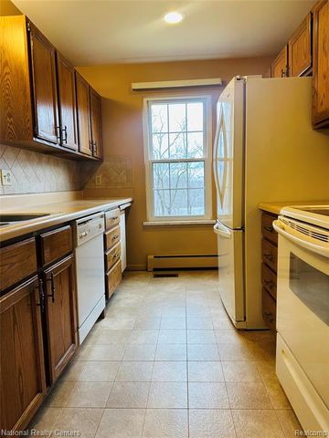 11783 Shenandoah Drive 1, South Lyon, MI 48178