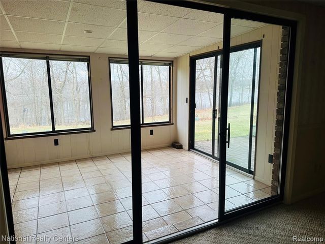 11783 Shenandoah Drive 1, South Lyon, MI 48178