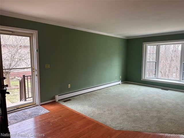 11783 Shenandoah Drive 1, South Lyon, MI 48178