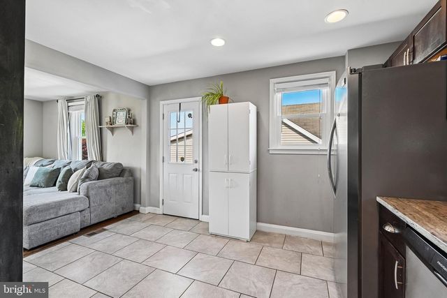 2814 HEMLOCK AVE, Baltimore, MD 21214