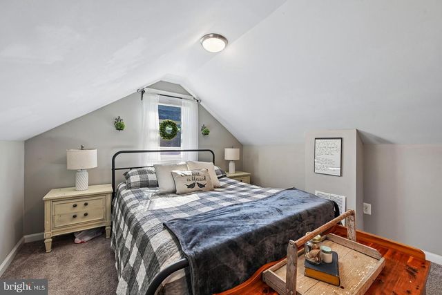 2814 HEMLOCK AVE, Baltimore, MD 21214