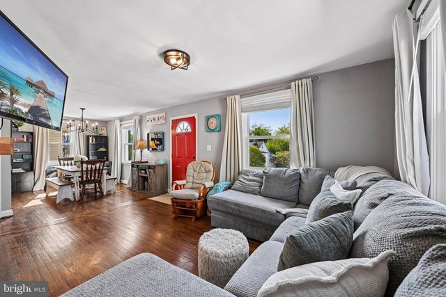 2814 HEMLOCK AVE, Baltimore, MD 21214