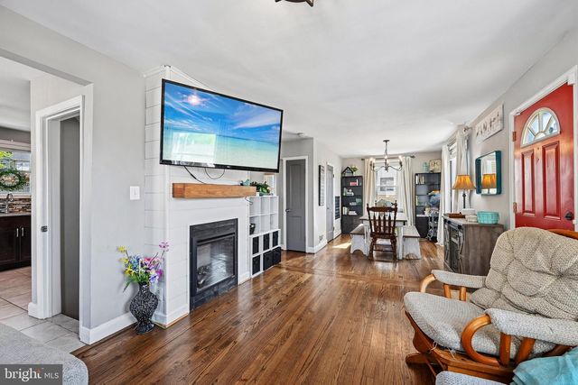 2814 HEMLOCK AVE, Baltimore, MD 21214