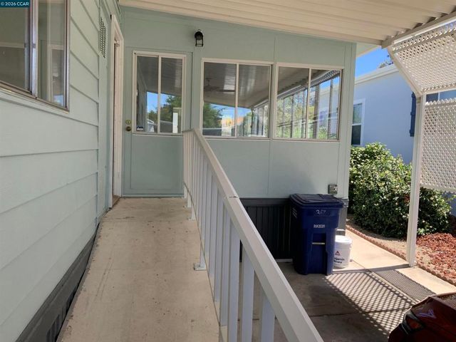 267 Coral Dr., Pittsburg, CA 94565