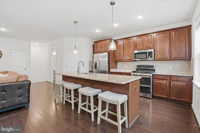 42045 BERKLEY HILL TER, Aldie, VA 20105