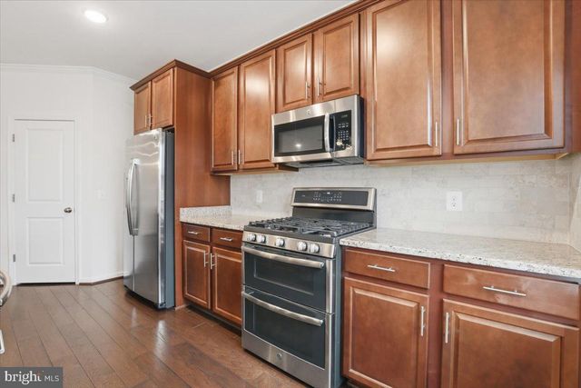 42045 BERKLEY HILL TER, Aldie, VA 20105