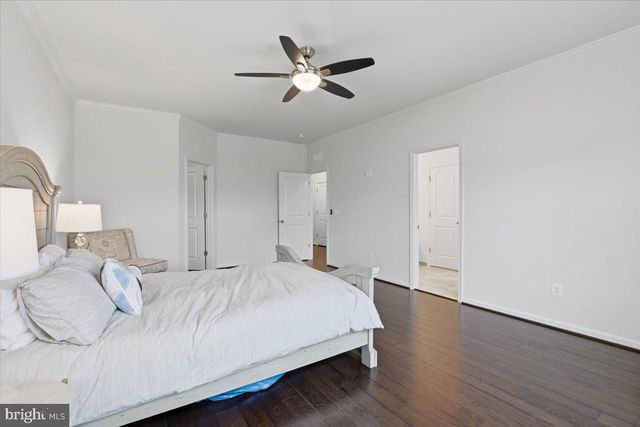 42045 BERKLEY HILL TER, Aldie, VA 20105