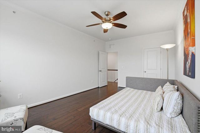 42045 BERKLEY HILL TER, Aldie, VA 20105