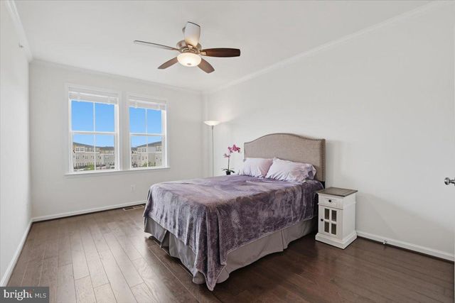 42045 BERKLEY HILL TER, Aldie, VA 20105