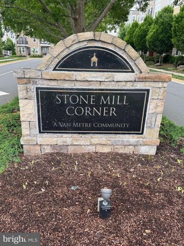 42045 BERKLEY HILL TER, Aldie, VA 20105