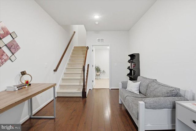 42045 BERKLEY HILL TER, Aldie, VA 20105