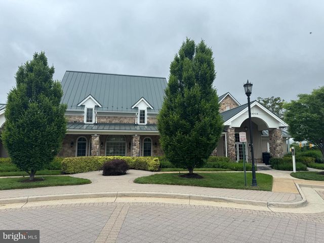 42045 BERKLEY HILL TER, Aldie, VA 20105