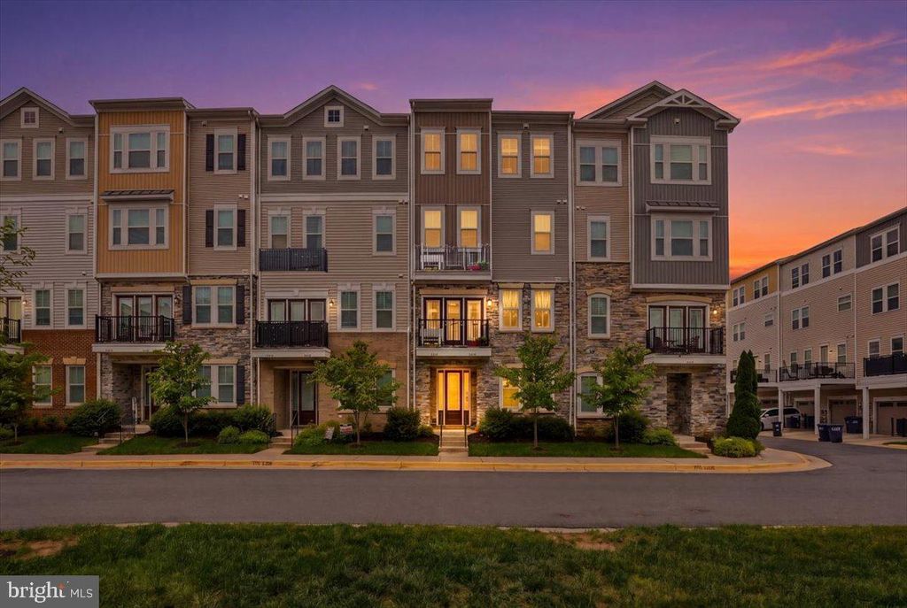 42045 BERKLEY HILL TER, Aldie, VA 20105