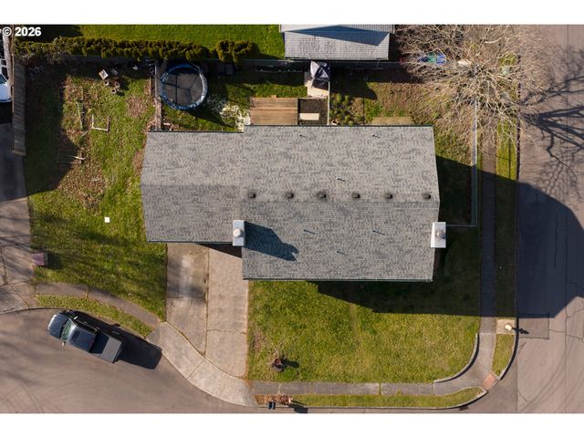 -1 Ne BEECH Pl, Gresham, OR 97030