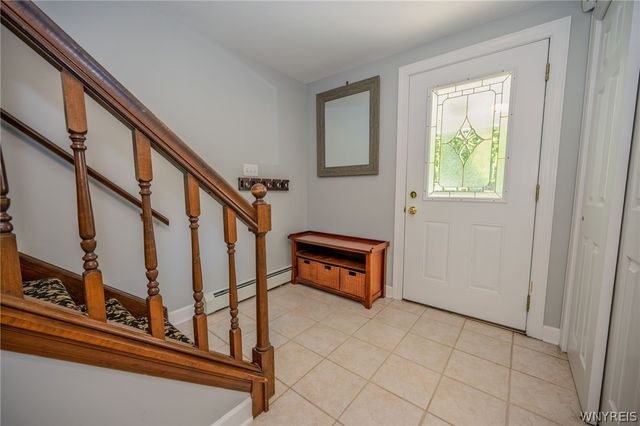 6104 Berkley Drive, Orchard Park, NY 14127