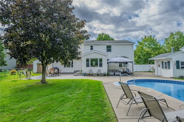 6104 Berkley Drive, Orchard Park, NY 14127