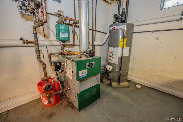 6104 Berkley Drive, Orchard Park, NY 14127