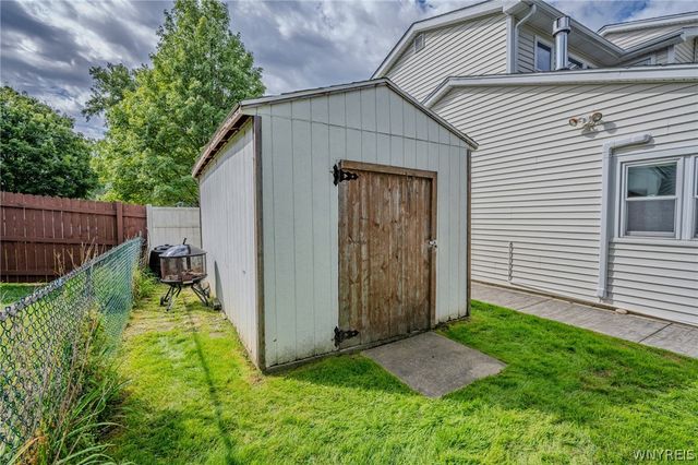 6104 Berkley Drive, Orchard Park, NY 14127