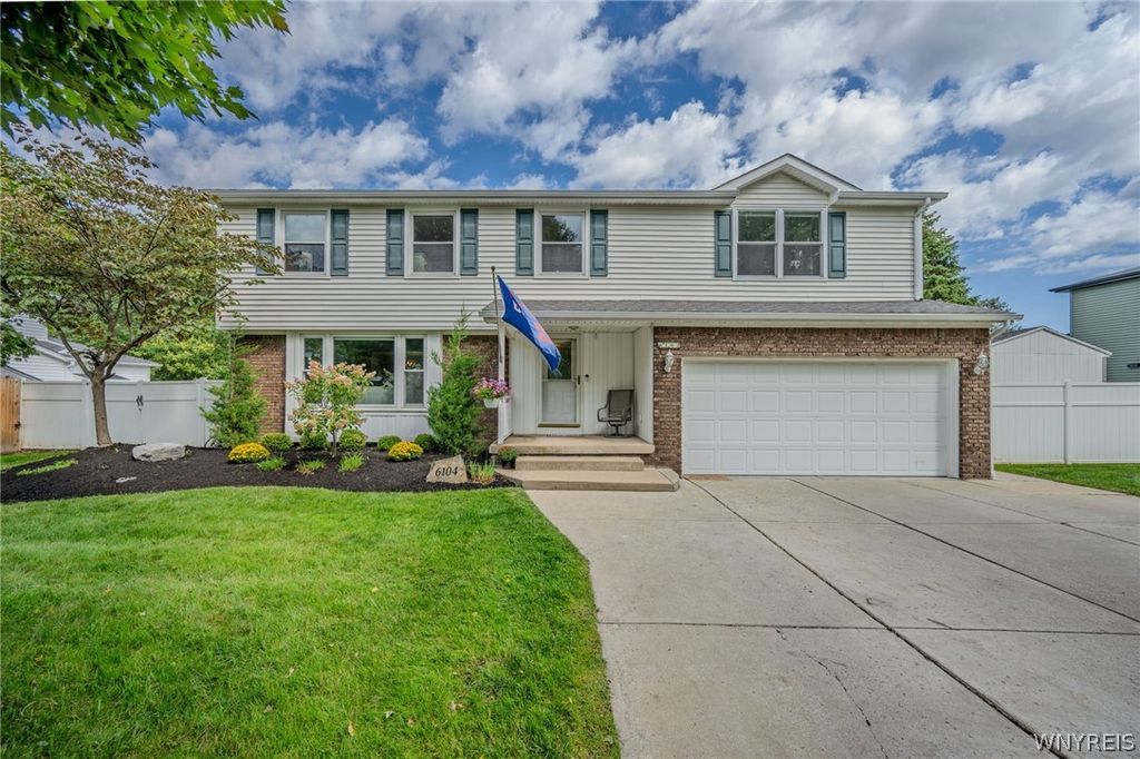 6104 Berkley Drive, Orchard Park, NY 14127