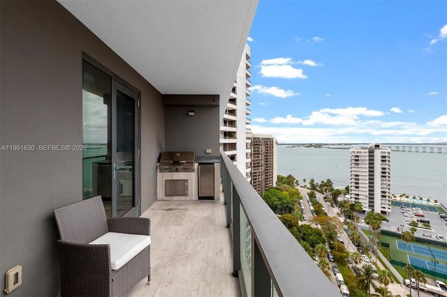 1451 Brickell Ave 1604, Miami, FL 33131