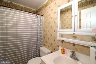 2575 COURTNEY SCHOOL RD, Midland, VA 22728