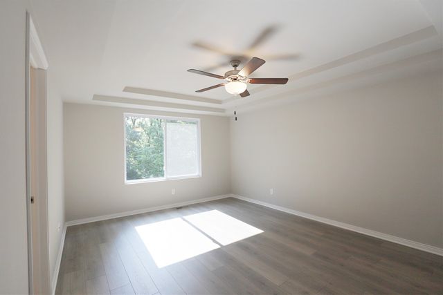 180 Whispering Pines Drive, Fenton, MI 48430