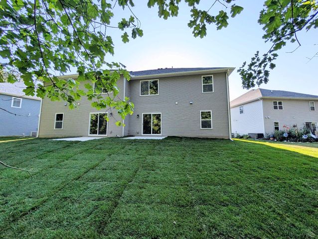 180 Whispering Pines Drive, Fenton, MI 48430