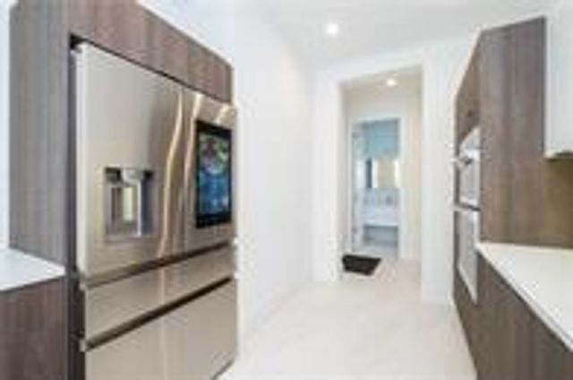 1617 NE 8th Street, Fort Lauderdale, FL 33304