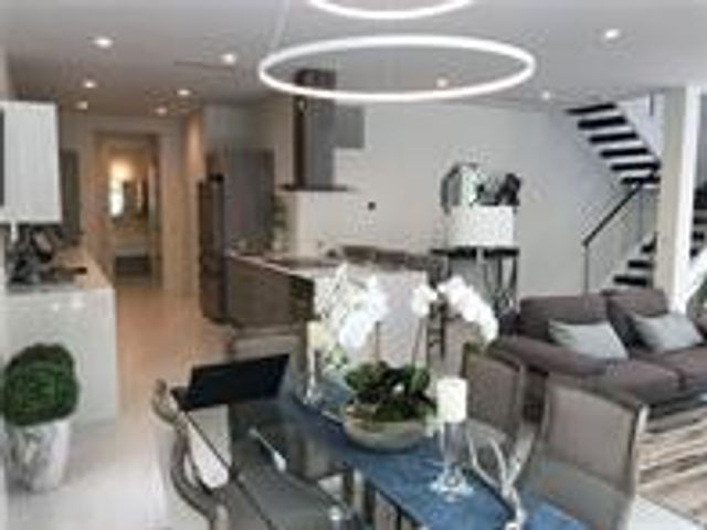 1617 NE 8th Street, Fort Lauderdale, FL 33304