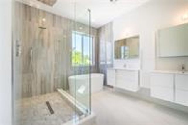 1617 NE 8th Street, Fort Lauderdale, FL 33304