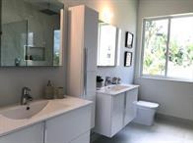 1617 NE 8th Street, Fort Lauderdale, FL 33304