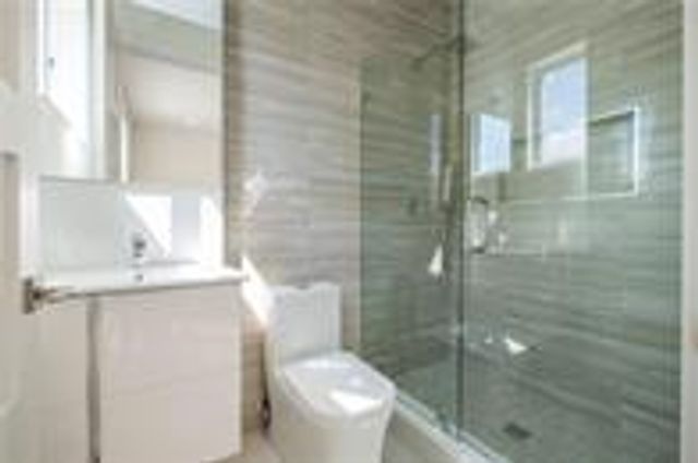 1617 NE 8th Street, Fort Lauderdale, FL 33304