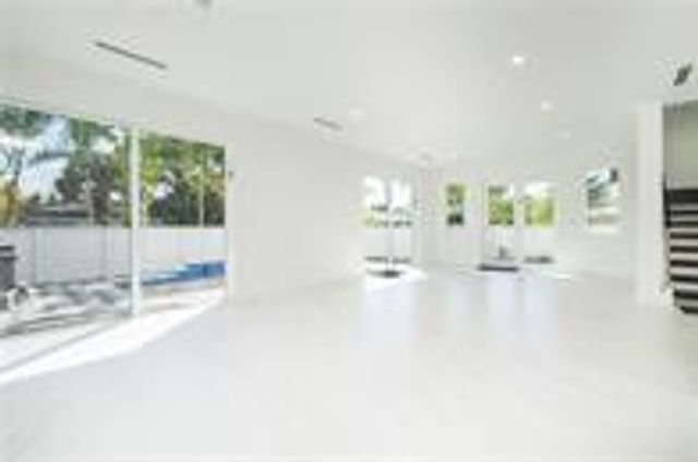 1617 NE 8th Street, Fort Lauderdale, FL 33304