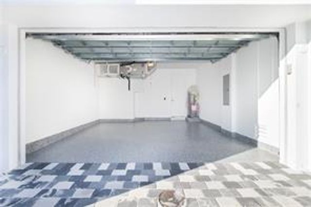 1617 NE 8th Street, Fort Lauderdale, FL 33304