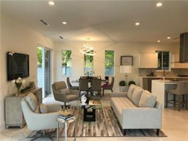 1617 NE 8th Street, Fort Lauderdale, FL 33304