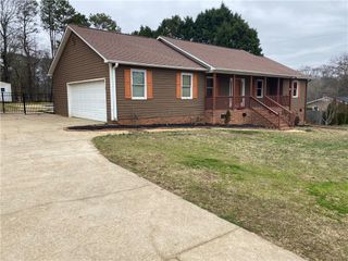 2108 Anderson Highway, Williamston, SC 29697