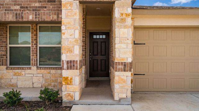 1003 Round Bale RD, Hutto, TX 78634