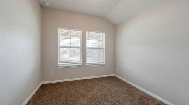 1003 Round Bale RD, Hutto, TX 78634