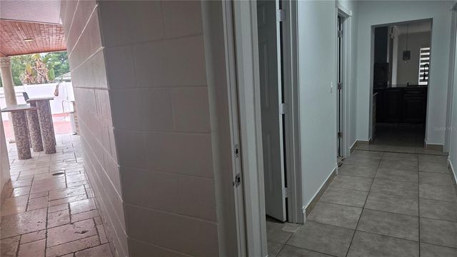 2301 W ROBSON STREET, Tampa, FL 33604