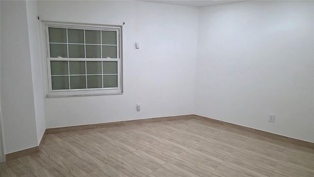 2301 W ROBSON STREET, Tampa, FL 33604