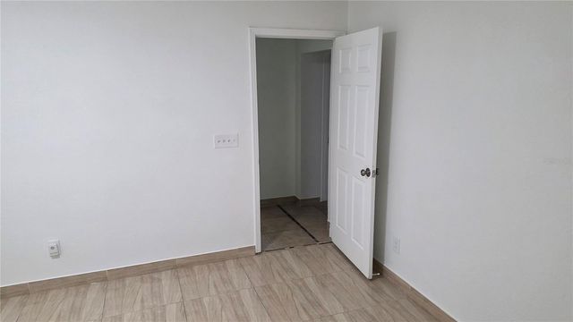 2301 W ROBSON STREET, Tampa, FL 33604