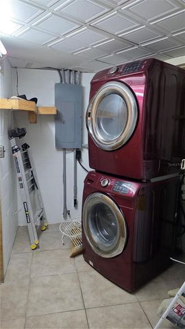 2301 W ROBSON STREET, Tampa, FL 33604