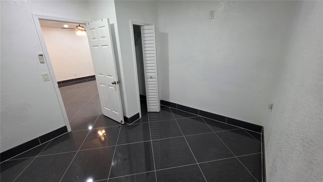 2301 W ROBSON STREET, Tampa, FL 33604