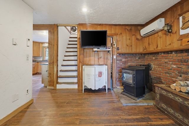 19 King Street, Norfolk, MA 02056