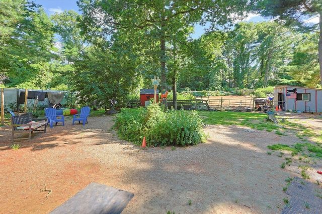 19 King Street, Norfolk, MA 02056